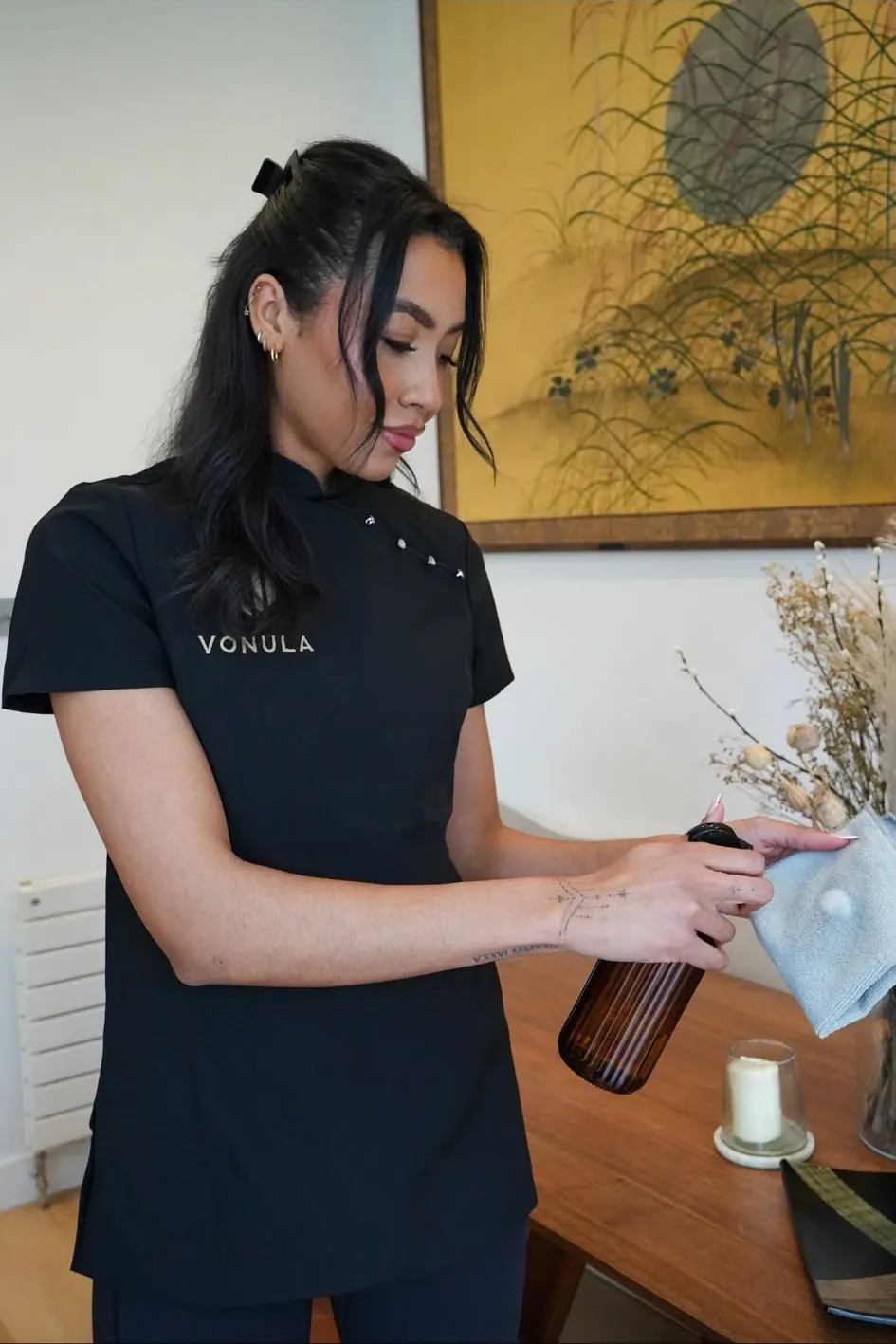 Vonula London cleaner resetting a property between tenancies in Central London
